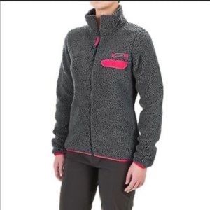 Columbia fuzzy jacket sz S